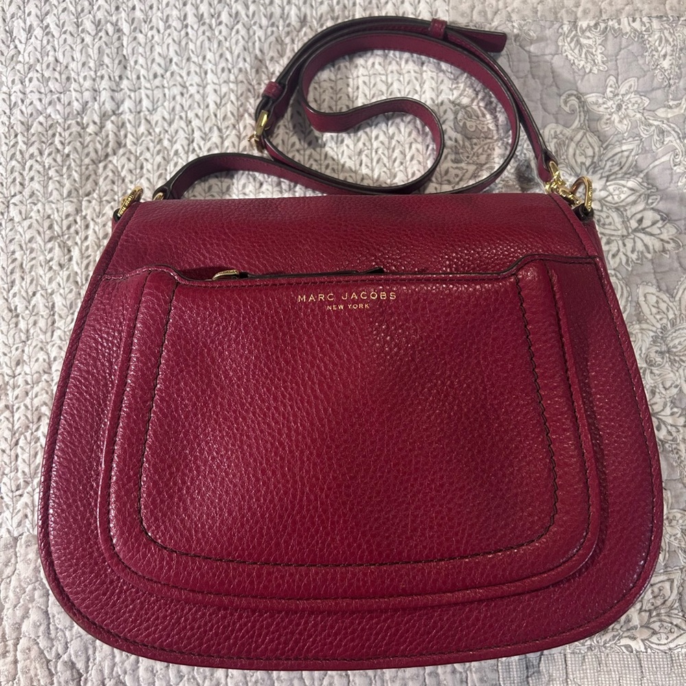 MARC JACOBS Empire City Crossbody Bag Burgundy Pebble Leather Large